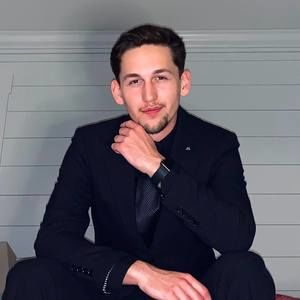 Meet your Posher, Jonathan